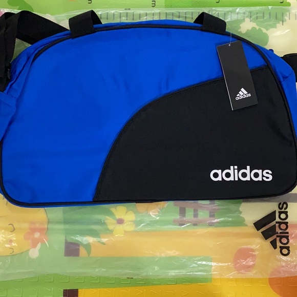 Adidas sport bag - Picture 3 of 5